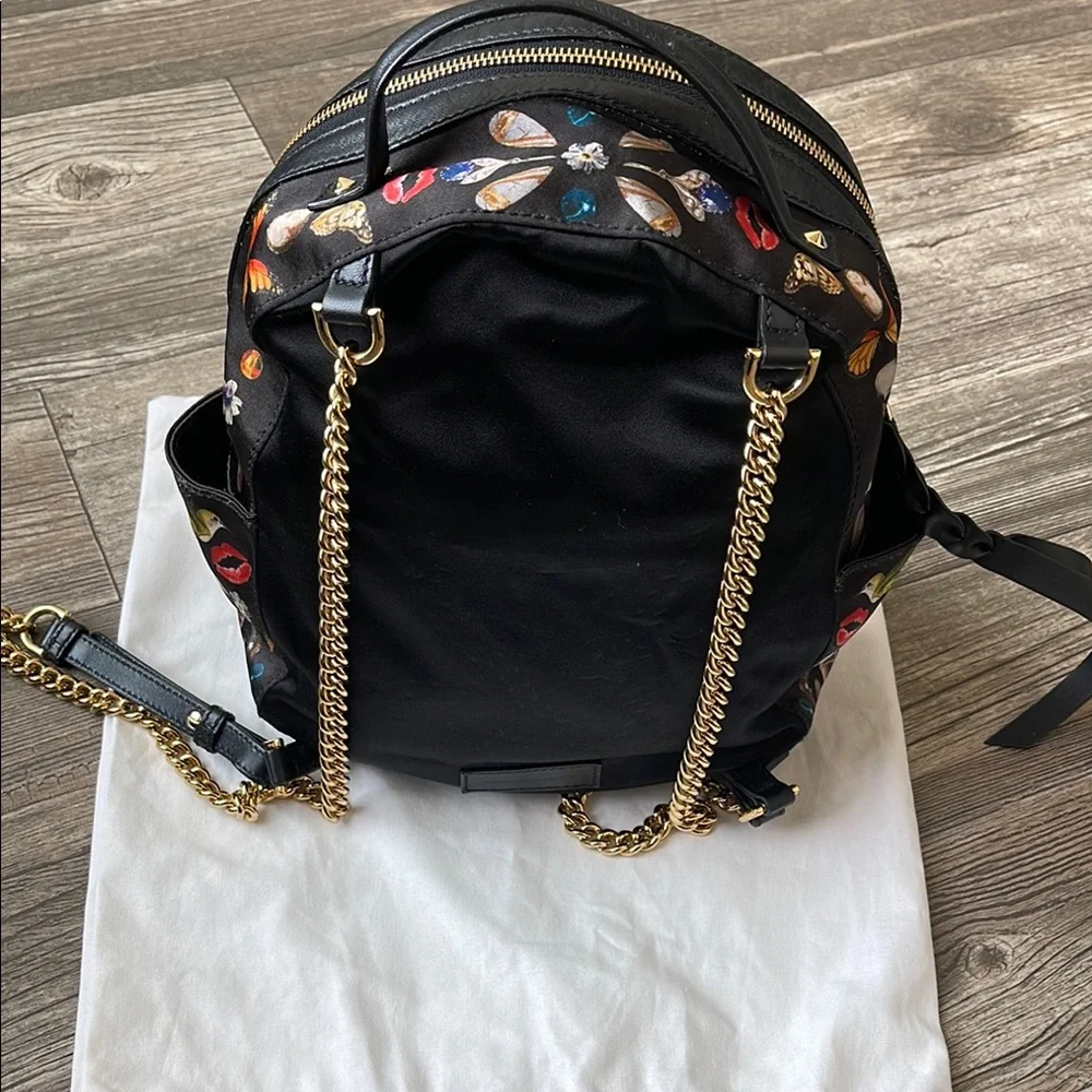 Alexander McQueen - Picture 3 of 9